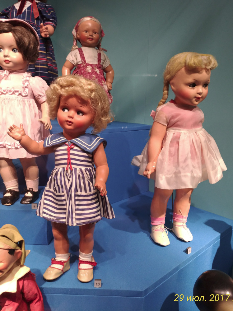 Выставка «Все лучшее – детям. Игрушки 1950–1980 годов из коллекции Сергея Романова». Часть 2