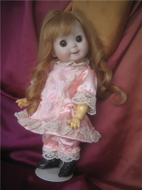 Шарнирная девочка от JDK. Реплика старинной куклы (фото 2)