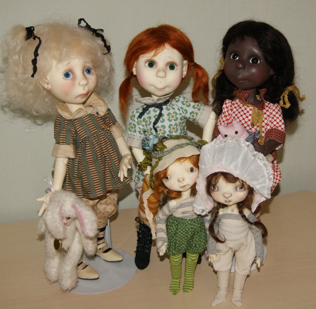 Команда девчат от Connie Lowe - Eppie Lizzie Martha и крошки Spocklets Meek and Gloom
