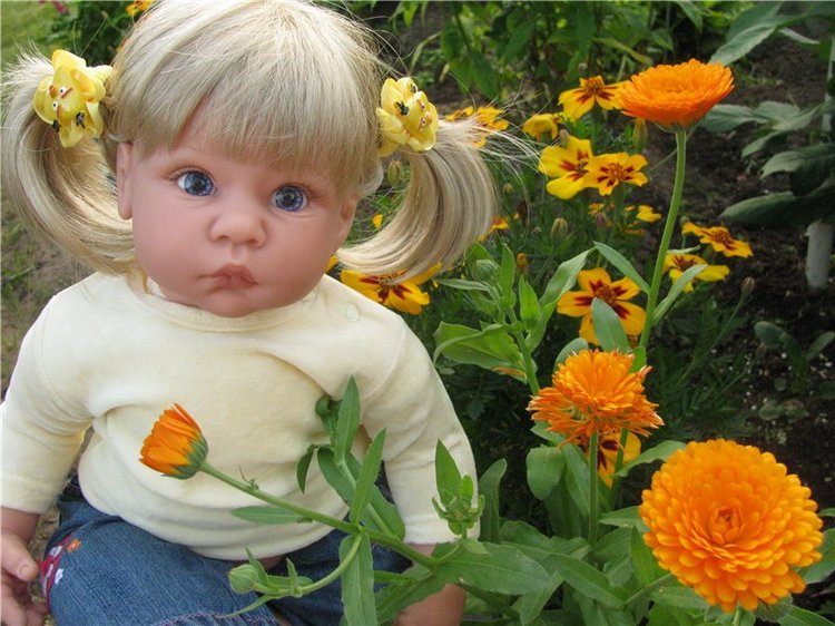 Дачные прсиделки кукол Ли Миддлетон