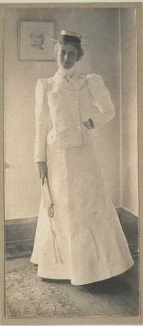 Для тех, кто в поиске или Каждый охотник желает знать. Викторианские и эдвардианские наряды