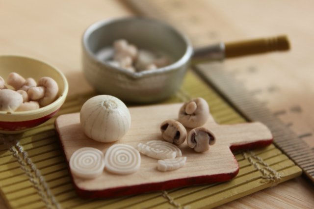 Кукольная еда из "Фимо" — Аксессуары для кукол своими руками: идеи (фото 5)