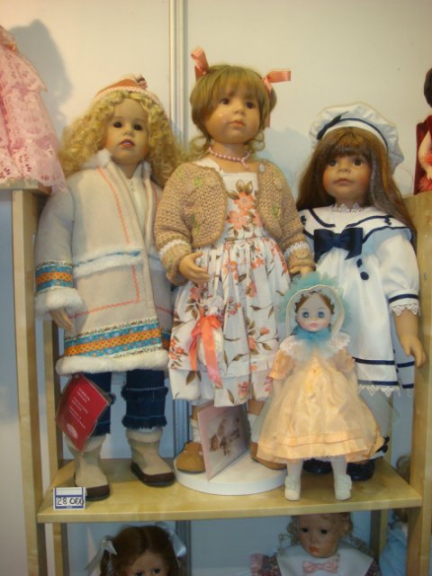 Ещё картинки с выставки... XI Международный Салон кукол на Тишинке в Москве 2015. Фото