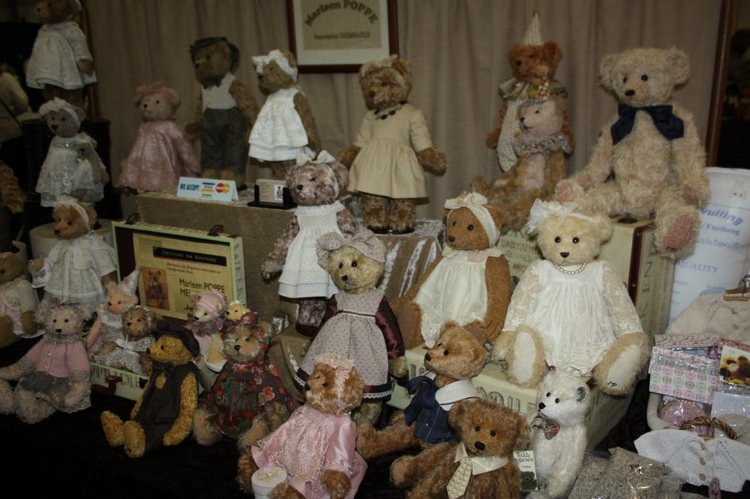 Выставка кукол, мишек тедди, кукольных домиков и миниатюры в Нидерландах 24-25 октября 2015 год. Часть пятая | Бэйбики Выставка кукол, мишек тедди, кукольных домиков и миниатюры в Нидерландах 24-25 октября 2015 год. Часть пятая