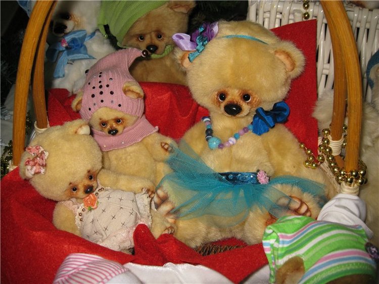 Как Элис и Муся посетили выставку кукол в Гостином дворе