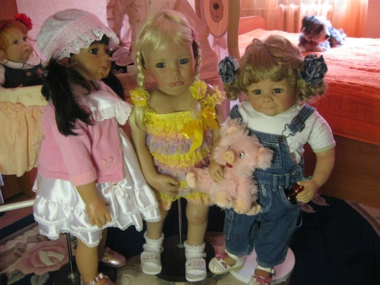 Мои старшенькие в няньках