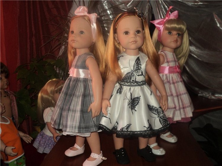 Девчушки любят наряжаться! Наряды для кукол Готц и не только