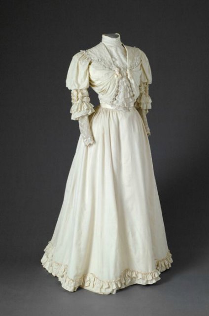 Для тех, кто в поиске или Каждый охотник желает знать. Викторианские и эдвардианские наряды