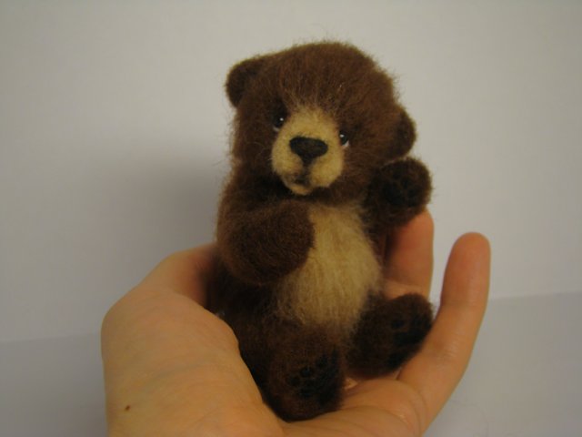 Мишка косолапый по лесу идет. Игрушки валянием из шерсти (фото 7)