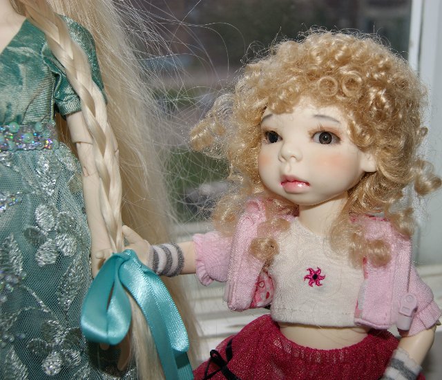 Две сестрицы от Kimberly (Kim) Lasher - Лилли (Lillie) и Синди (Sinderella)