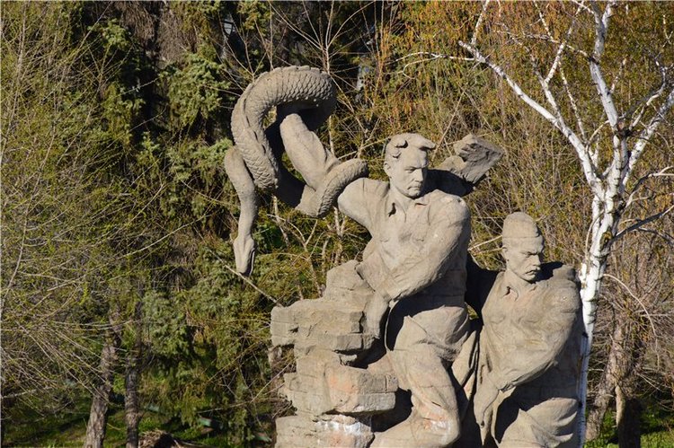 Весенний Мамаев Курган Часть 1