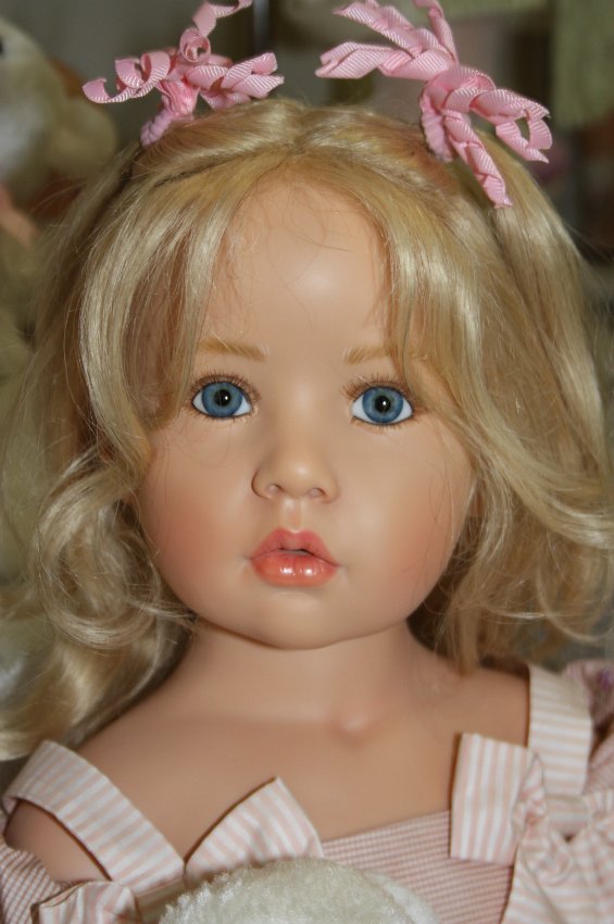 Мое посещение магазина Гюнзел. Выбор кукол из коллекции 2016 года. Заключительная часть - Бела