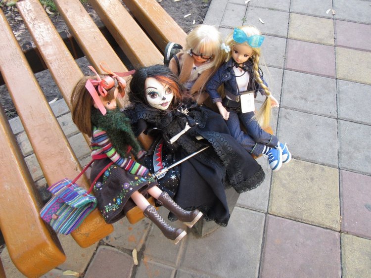 Незнакомка с черном и с косой, или Смертушка тоже хочет дружить