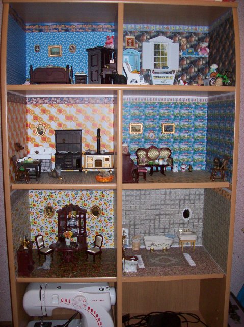 Кукольный дом для Веры Фёдоровны. Миниатюра