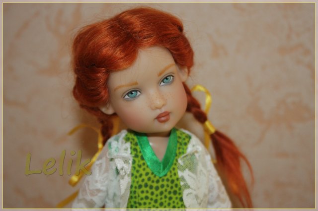 Новое платье для куклы Бетани