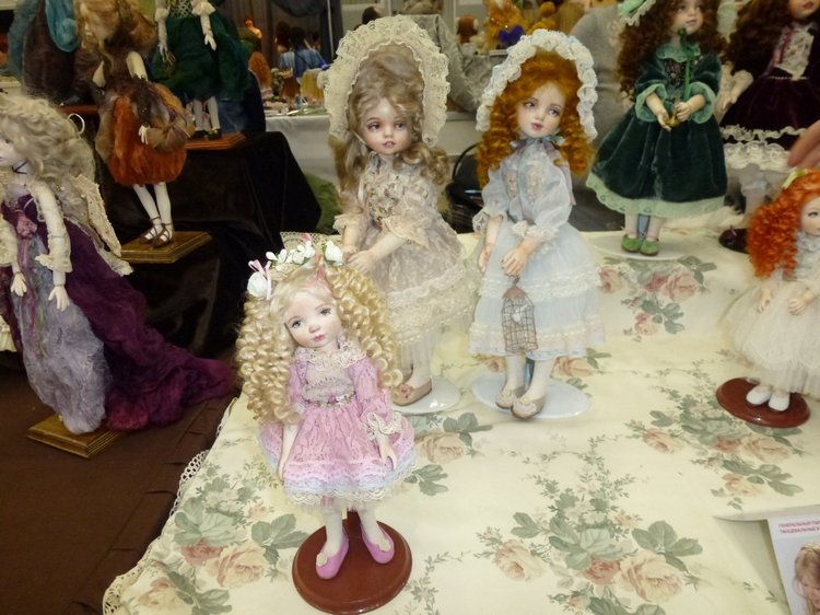 Весенний Бал Кукол на Тишинке: Куклы