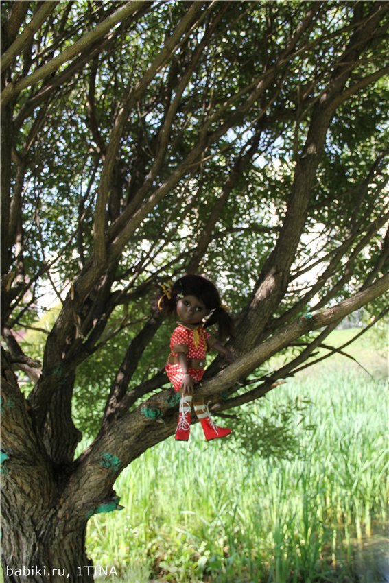 Вупи на прогулке. Лиззи (Lizzie) от Connie Lowe