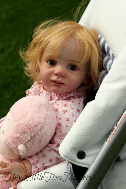 Красивая куколка реборн Эмма молд Fridolin Karola Wegerich (фото 4)