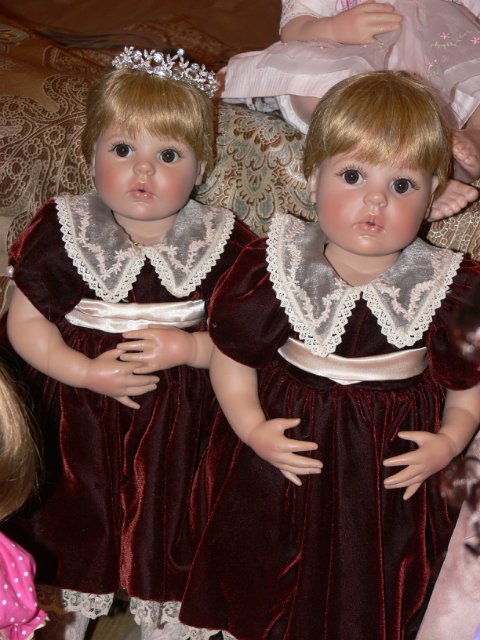 Новенькая Artista doll. по имени Цветочница