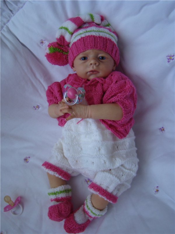 Наряды для Карлотты.Вязанные костюмы 2015)))