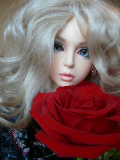 100 кадров с одного ракурса. Или бессонная ночь! Куколка Elfdoll