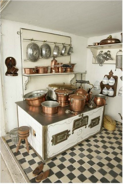 Старинный домик для дочки - самое начало XX века