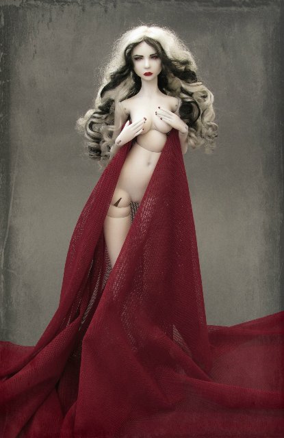 Две красавицы. Авторские шарнирные куклы Варвянской Алины