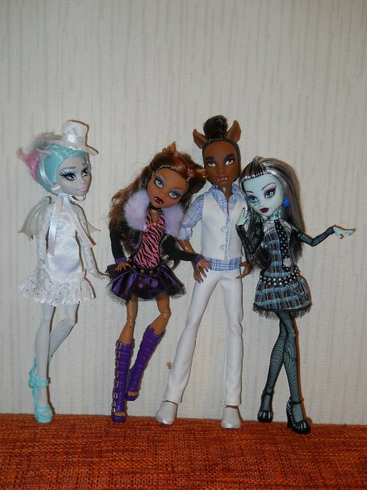 Monster High. Неканоническая история любви