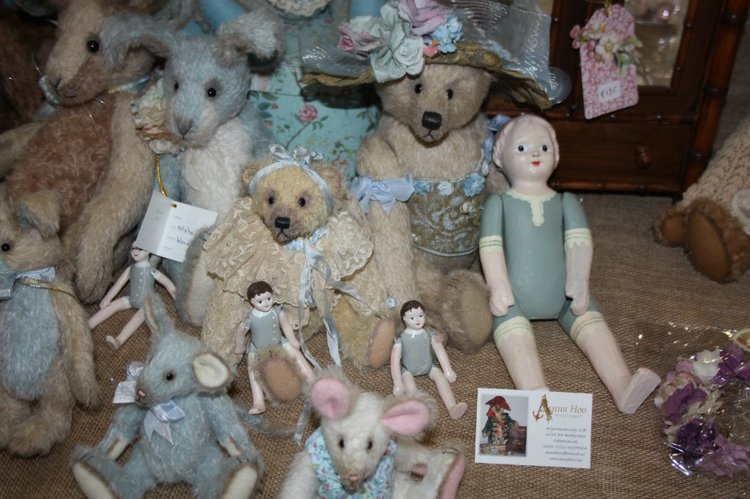 Выставка кукол, мишек тедди, кукольных домиков и миниатюры в Нидерландах. Продолжение