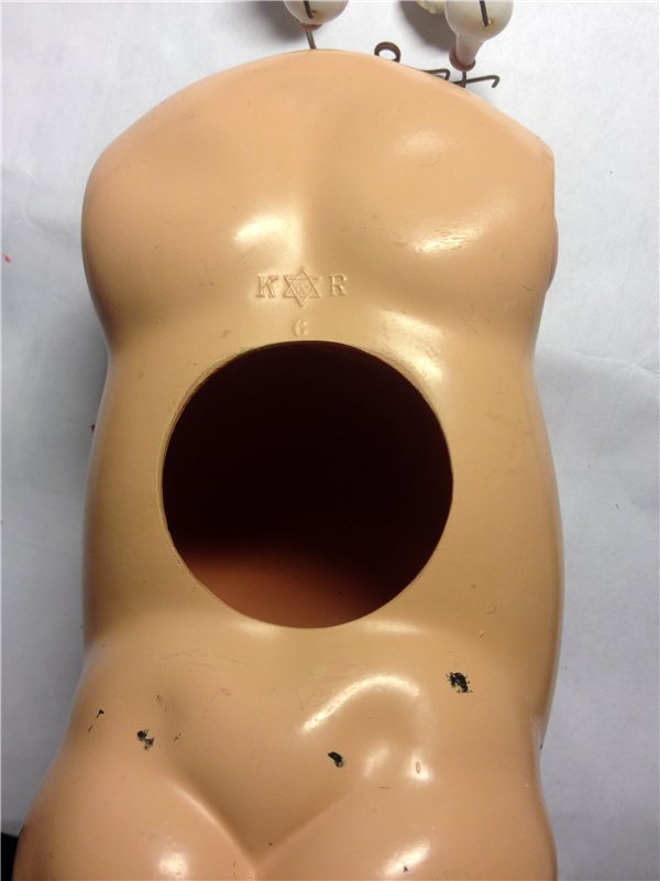 Мечты сбываются не сразу — Опознание антикварных кукол: поиск по клейму (фото 2)