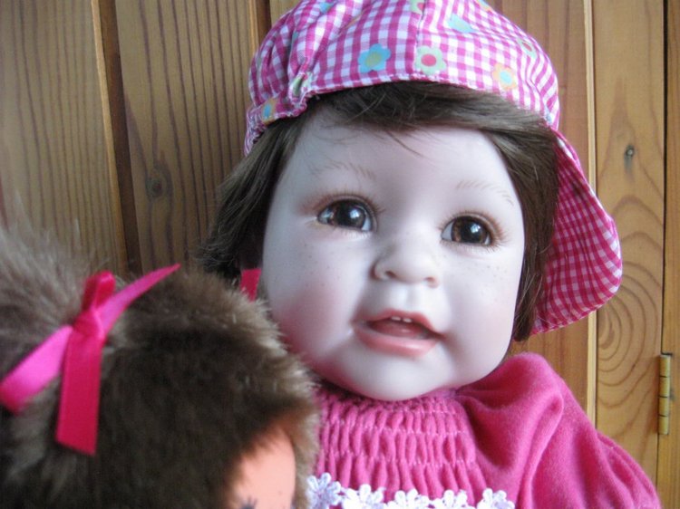 Разные детки Адора одного молда