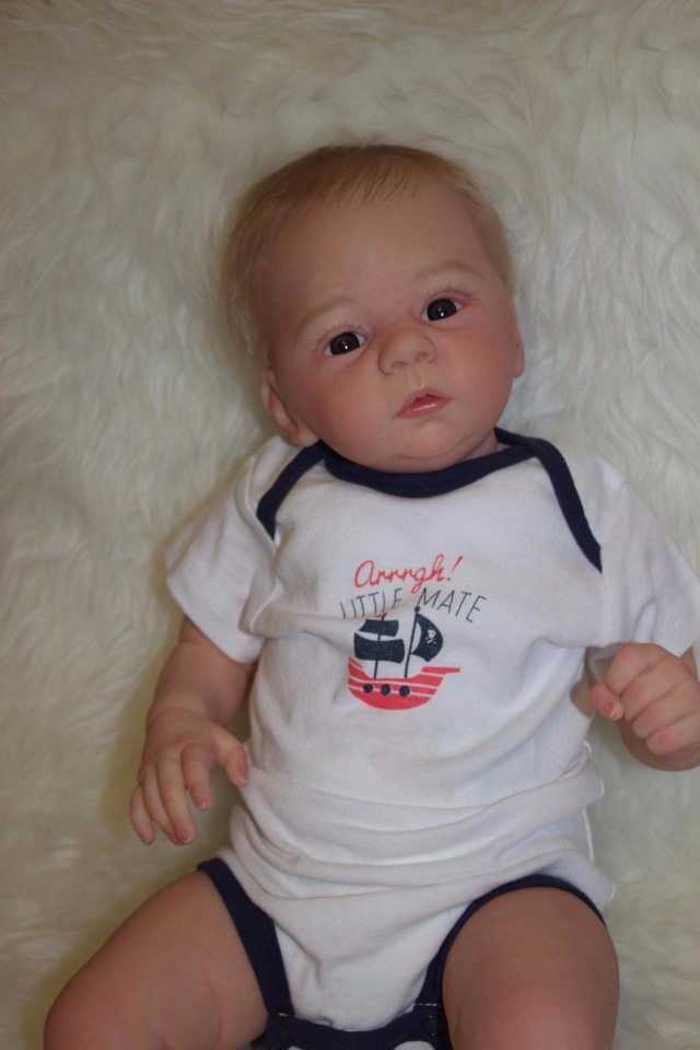 Малыш из молда Харлоу — Куклы Реборн (Reborn): работы мастеров (фото 3)