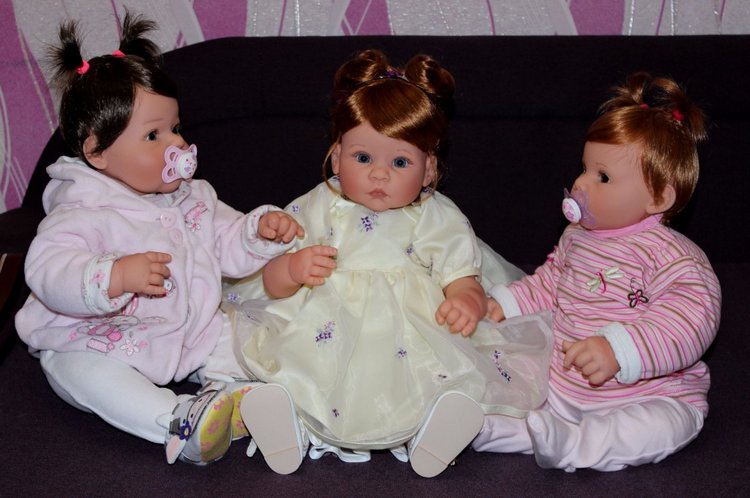 Любовь к Lee Middleton обязательна, можно ли остановится на одной кукле... мы в ожидании новенькой