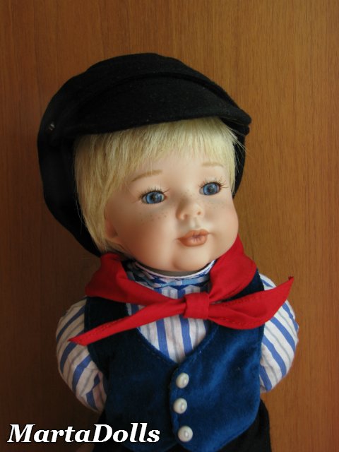 Сладкая парочка. Фарфоровые куклы от Донны Руберт в национальных народных голландских костюмах (фото 5)