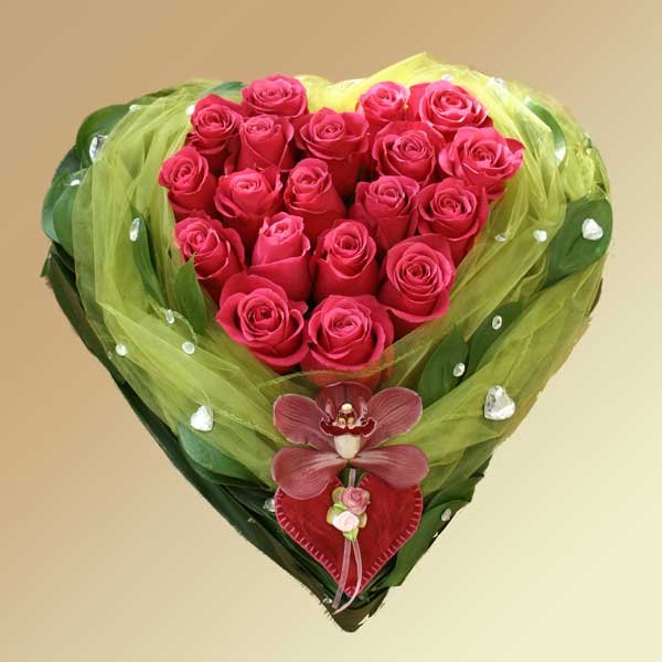 Дорогие девочки...с Праздником Весны,Счастья и Любви ...всех Вас (фото 3)