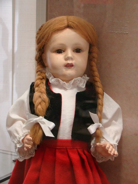 Выставка "Старинные куклы и игрушки" Ирины Киек. Ростов-на-Дону, 2013 | Бэйбики Выставка "Старинные куклы и игрушки" Ирины Киек. Ростов-на-Дону, 2013