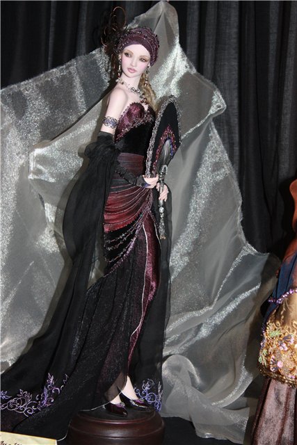 Дом, где бывают куклы. Выставка кукол на Тишинке 2012 (фото 8)