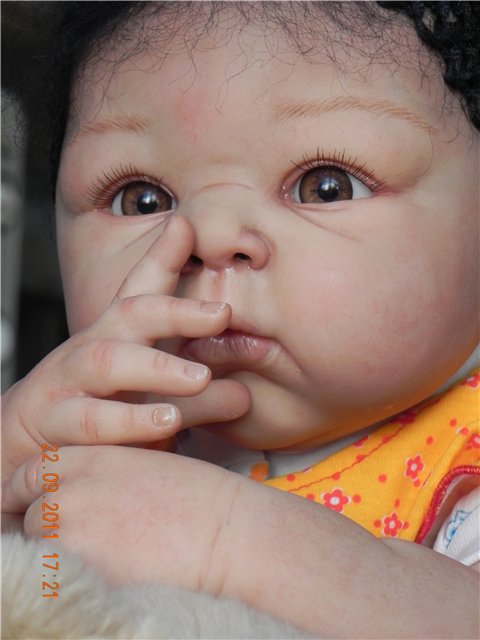 Шоколадная девчонка Александра-Шурочка. Куклы-реборн Светланы Преображенской (фото 4)