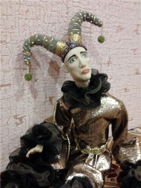 Такой притягательный образ Арлекина