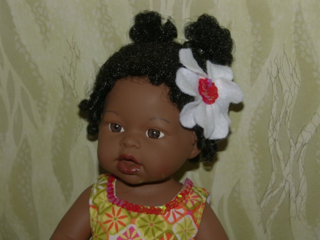 А у нас подарочки. Одежки для моей куколки (фото 3)