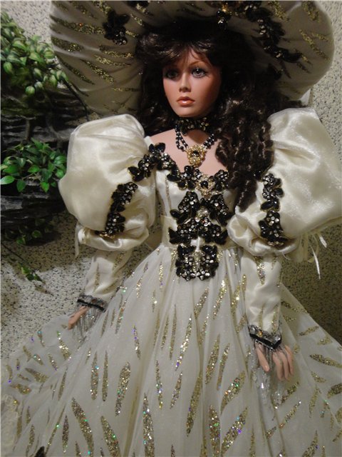 Я назвала ее Золотая Звезда. Фарфоровая кукла от Русти