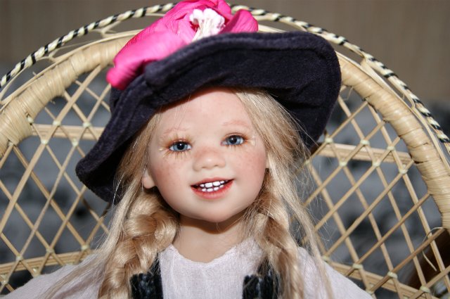 Azalea Kimberly Lasher и другие дюймовочки (фото 10)