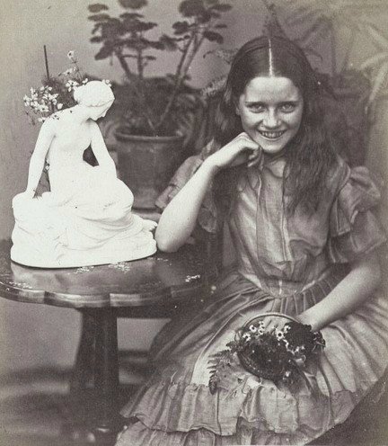 Кто Вы, мистер Кэррол или Каждый пишет, как он дышит. Фотоработы сказочника и математика | Бэйбики Кто Вы, мистер Кэррол или Каждый пишет, как он дышит. Фотоработы сказочника и математика