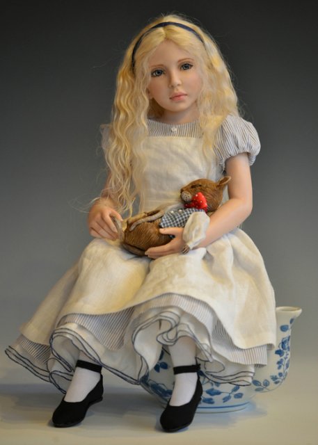 Королева Алиса на праздник зовет или Опять в Зазеркалье. Куклы Diane Keeler из цикла Alice in Wonderland