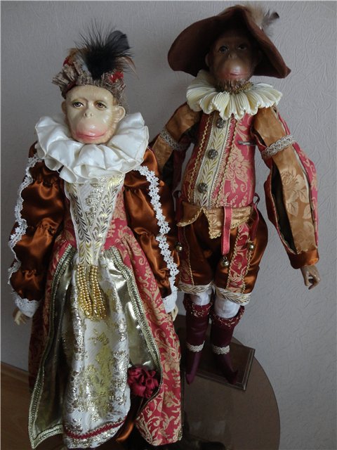 А может это снится мне?! Обезьяны-куклы в викторианских нарядах (фото 3)