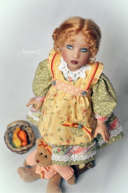 Оливия - девочка от Helen Kish