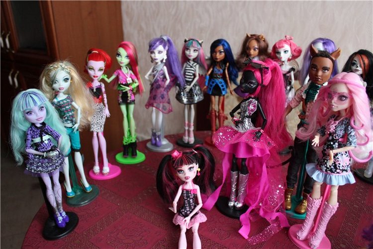 Дочкина коллекция Монстриков (фото 3)