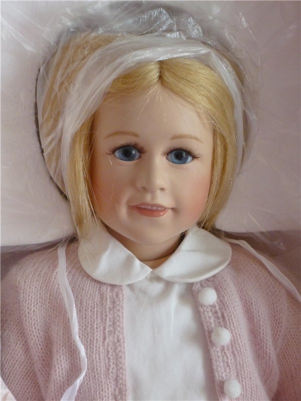 Нежная фарфоровая Элиза от Сиссель Скилле