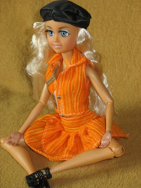 Selina - интересная шарнирная куколка (фото 5)