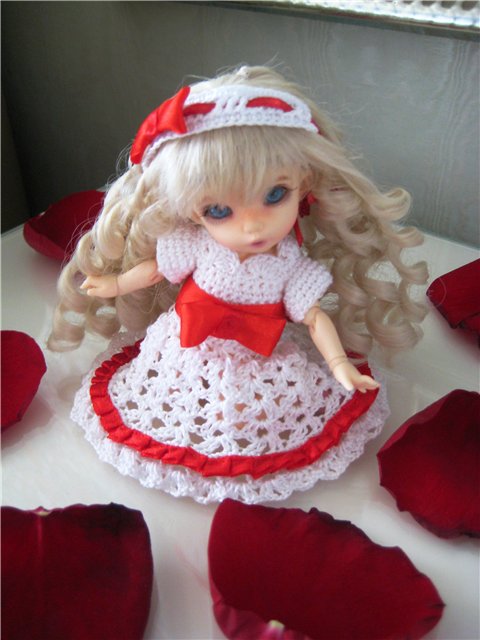 Кармэн станцевала Бэкки, получив платье от Alen-kA (фото 8)